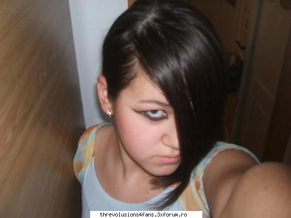 Ich = Bau Bau ! :-" - �!lLuTzA F�R TH - �*x*�Poze cu Noi!�*x*�