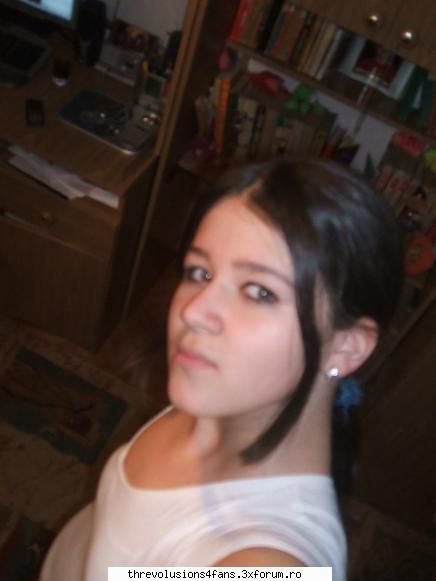 Ich = Bau Bau ! :-" - �!lLuTzA F�R TH - �*x*�Poze cu Noi!�*x*�